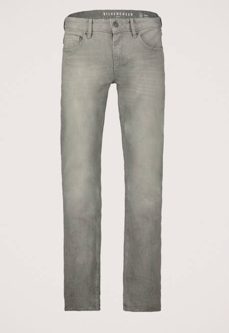 Porter Slim Tapered Jeans