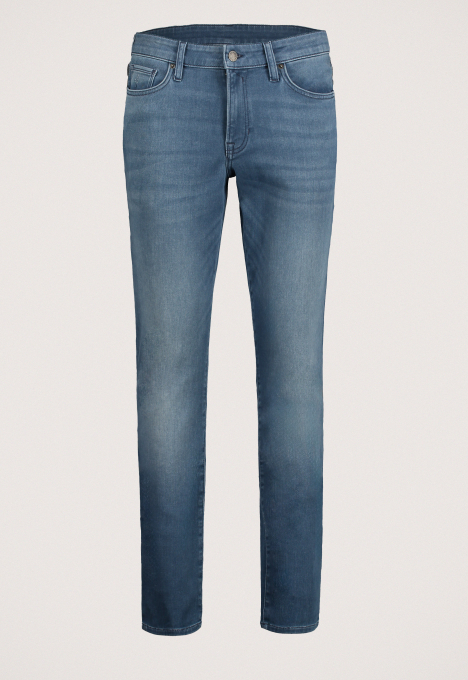 Porter Slim Tapered Jeans