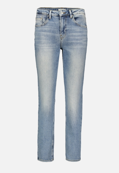 Cinna Girlfriend Slim Jeans