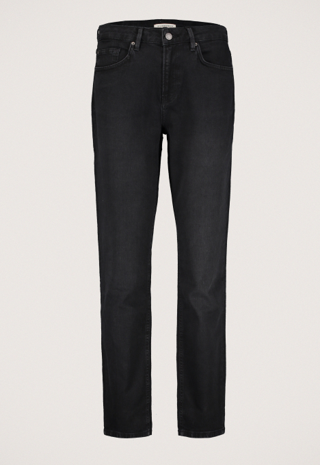 Cinna Slim Tapered Jeans