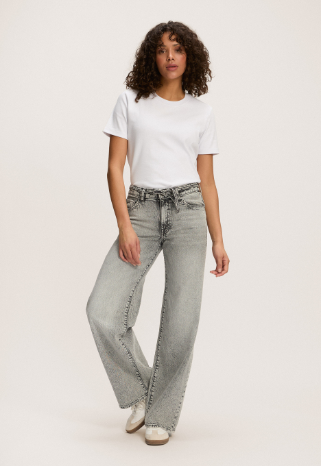 Ruby Wide Leg Jeans