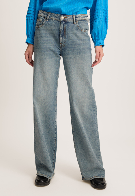 Ruby Wide Leg Jeans